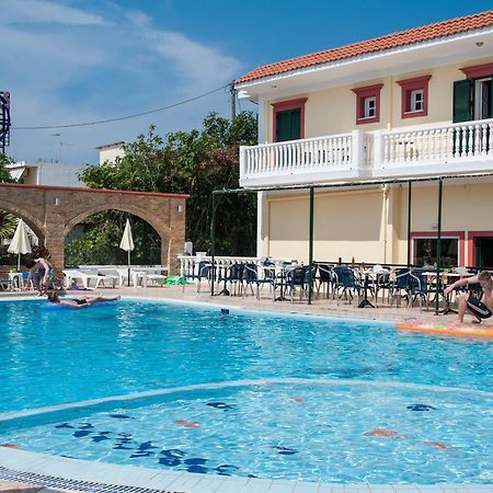ホテル Club Zante Plaza ラガナス エクステリア 写真