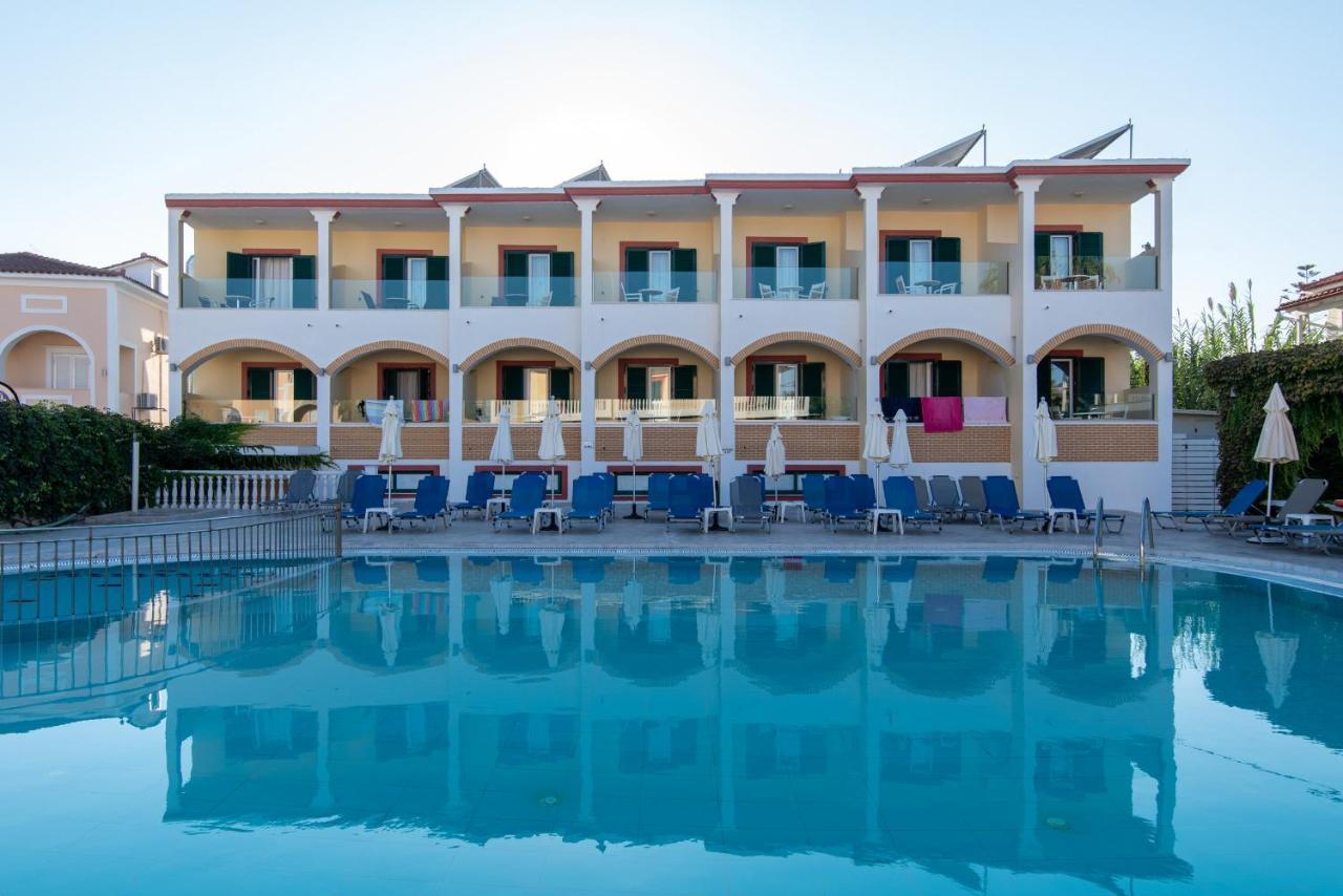 ホテル Club Zante Plaza ラガナス エクステリア 写真