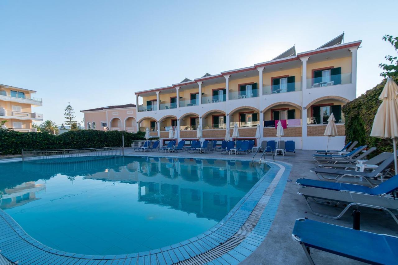 ホテル Club Zante Plaza ラガナス エクステリア 写真
